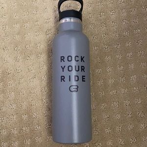 NWT CYCLEBAR ROCK YOUR RIDE INSULATED WATER BOTTLE